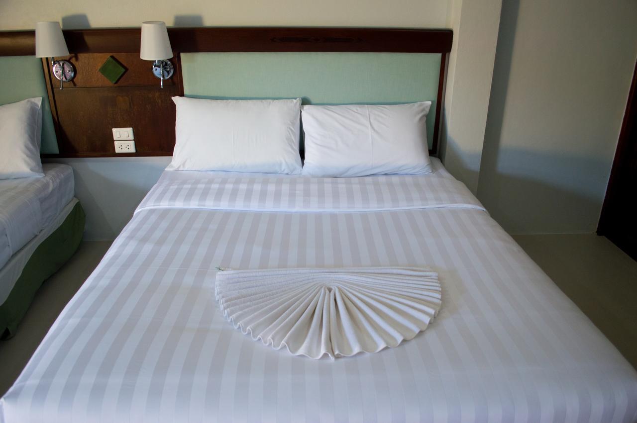 Kata On Sea By Bgb Villas Karon Luaran gambar