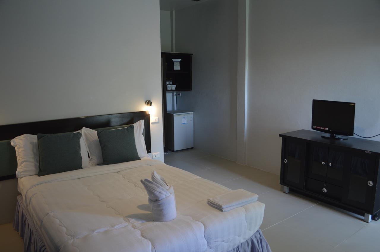 Kata On Sea By Bgb Villas Karon Luaran gambar